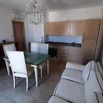 Residence Le Piscine Int 6 شقة فندقية